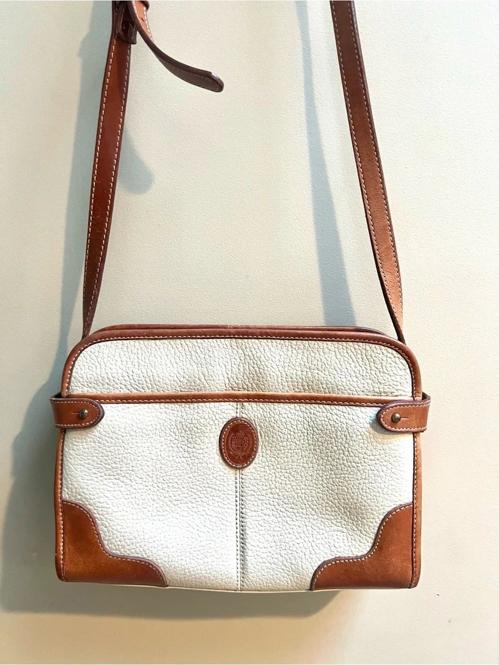 Liz Claiborne off white pebble leather  Crossbody Bag